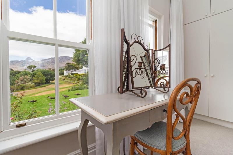 4 Bedroom Property for Sale in Steenberg Estate Western Cape